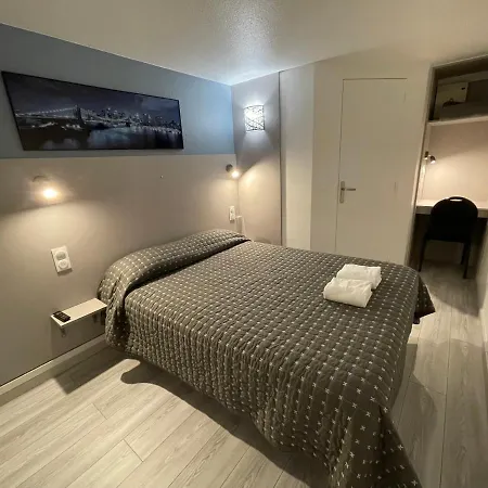 Fasthotel Roissy - Ξενοδοχείο 2*
