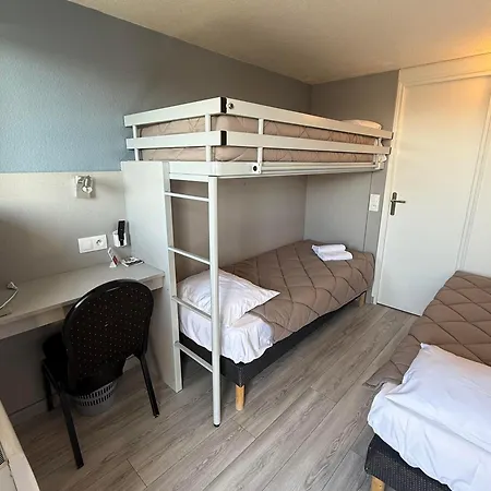 Ξενοδοχείο Fasthotel Roissy - 2*