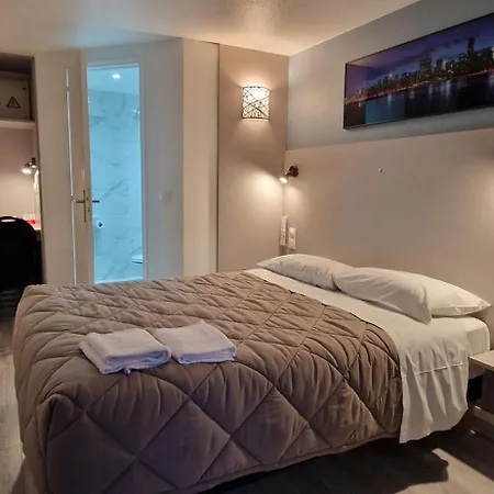 Fasthotel Roissy - 2* Saint-Witz